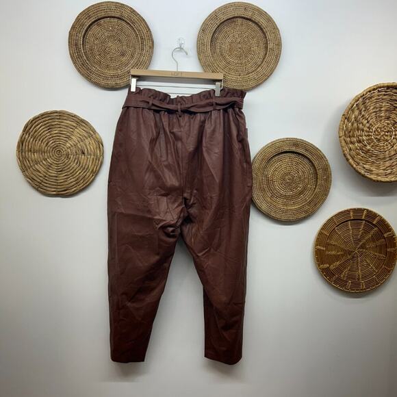 Eloquii Neutral Brown Faux Leather Belted Paper Bag Pants Plus Size 20 - Picture 2 of 5